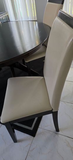 Dining table with 4 chairs