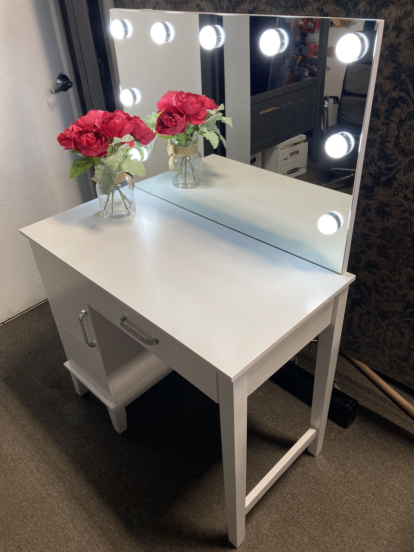 White Makeup Vanity | Easy Financing Available 😻