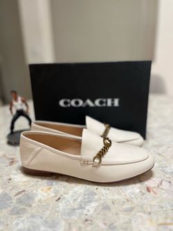 Coach Women's  Chain Detail Loafers size 9.5 NWT