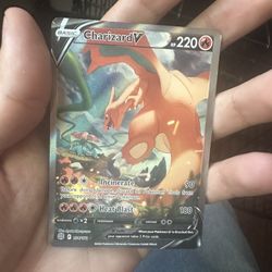 BRILLANT STARS CHARIZARD POKEMON