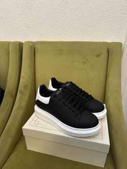 Alexander McQueen white sole