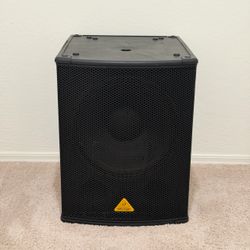 Behringer EuroLive B1500D-PRO 1400W 15” Active Powered Subwoofer