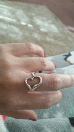 Silver heart ring