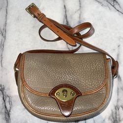 Vintage Dooney & Bourke Cavalry Trooper Shoulder Bag Crossbody Taupe Camel Tan