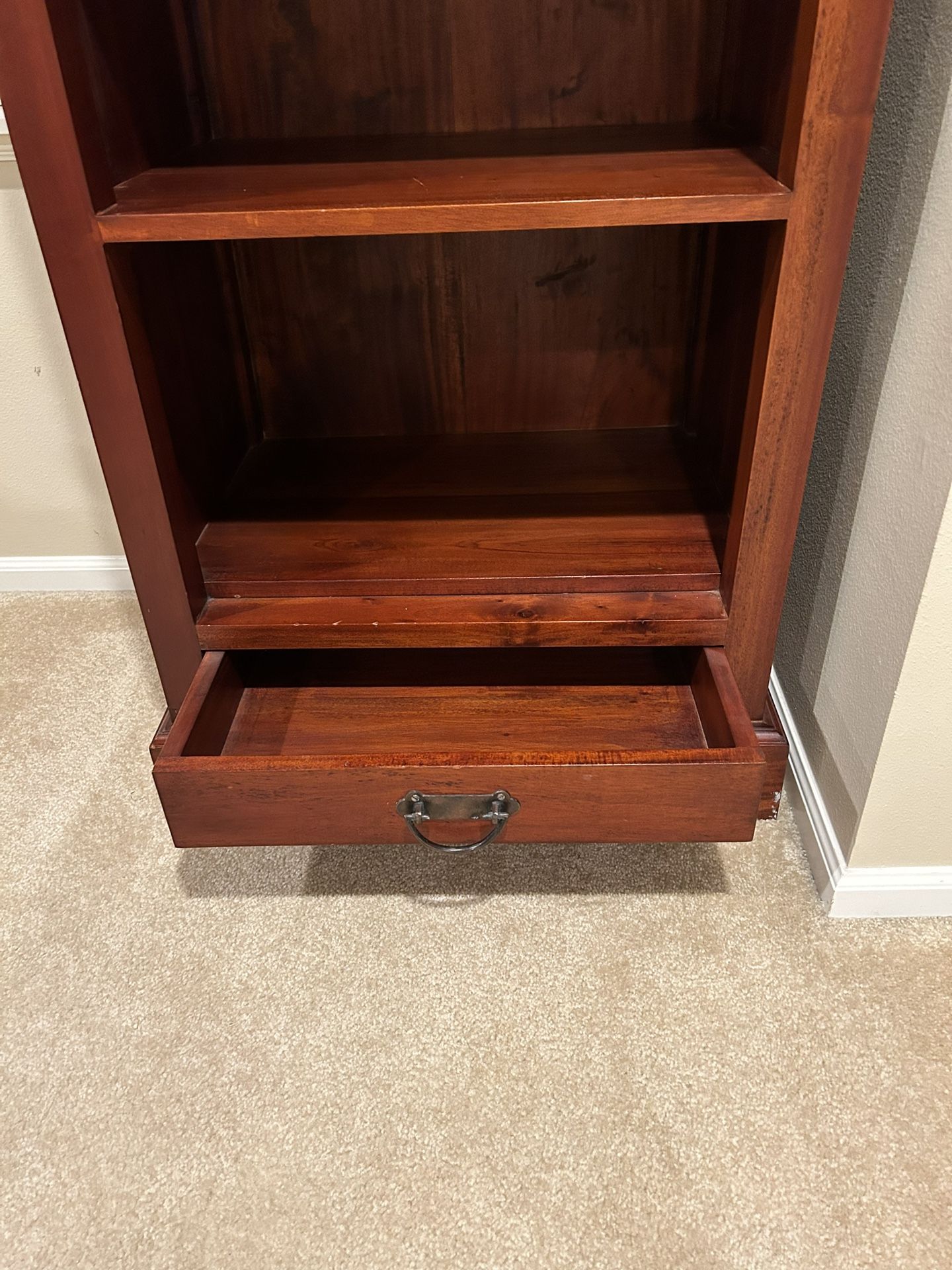 Book / Display Shelf Home & Garden