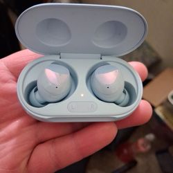 Samsung  Buds R175 