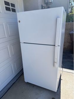 GE Fridge
