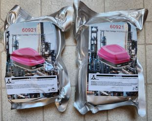 Two pairs of 60921 organic vapors cartridges P100