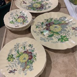 Vintage Royal Doulton China Set of 11 Piece Lot Made in England The Kirkwood Pattern