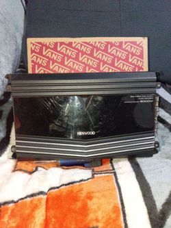 KENWOOD CLASS D  2000W