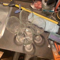 White Wine Glasses 