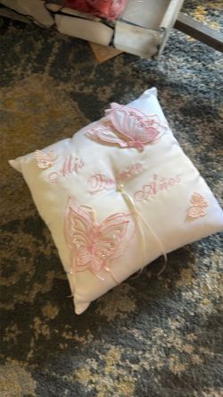 Quince small keepsake pillow