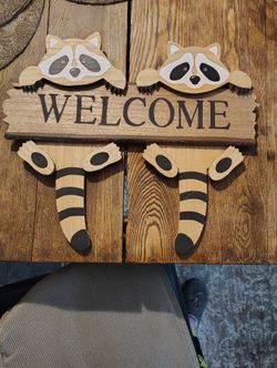 Lover's Raccoon Welcome Wood Sign