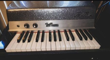 Fender Rhodes Piano Bass - Silver Top - 1973 (Holy Grail)