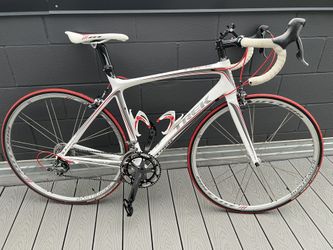 Trek madone 5.2 for sale hotsell