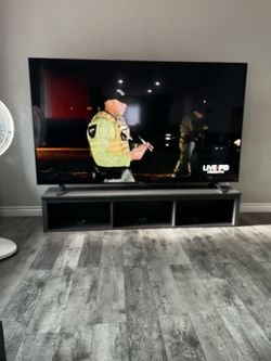 LG SMART TV 86 COMES WITH STAND AND REMOTE