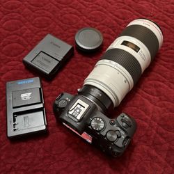 Canon R8 Bundle 