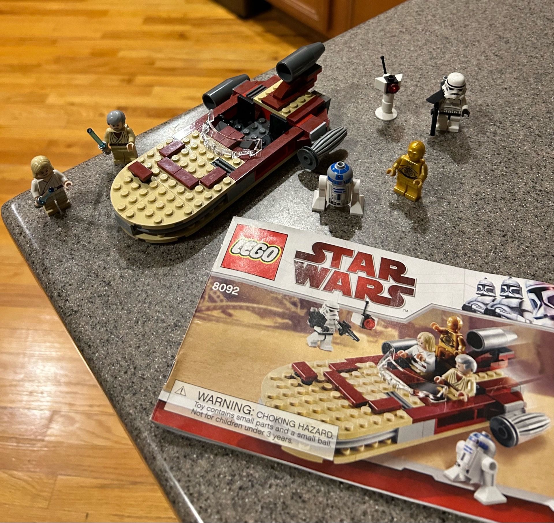 Retired LEGO Star Wars Set 8092