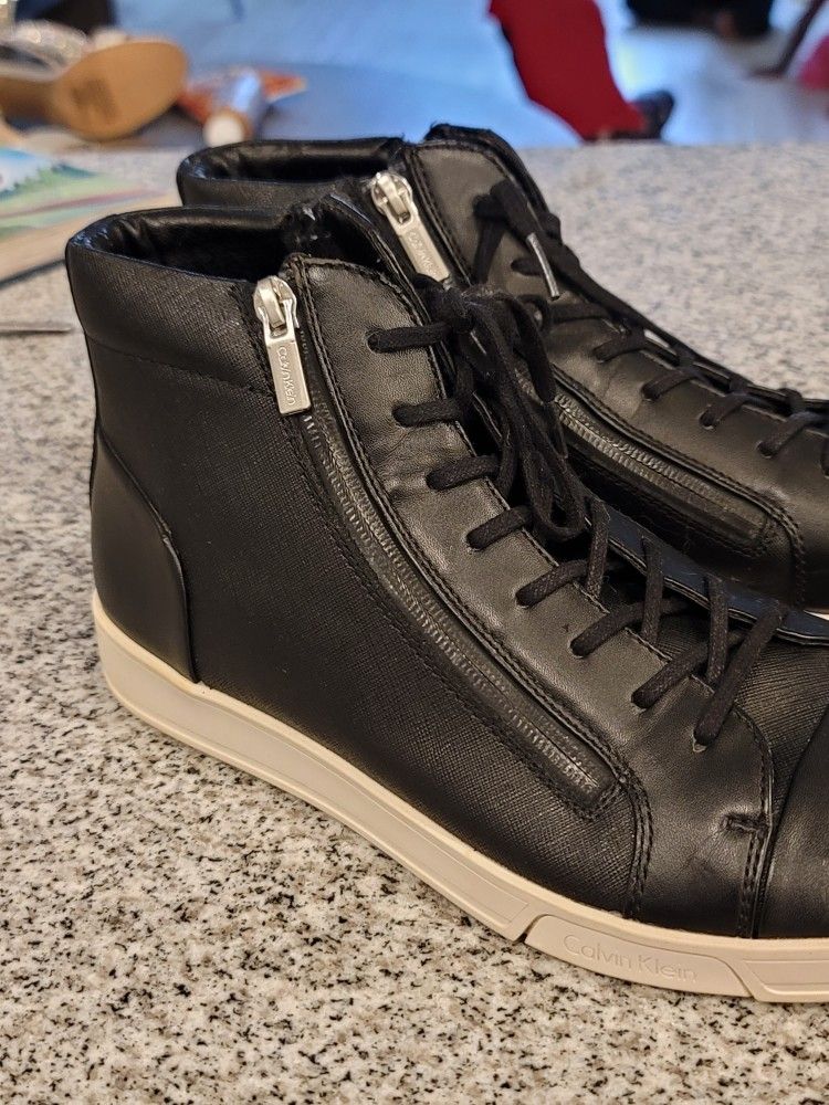 Men Shoe