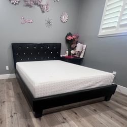Queen Bed