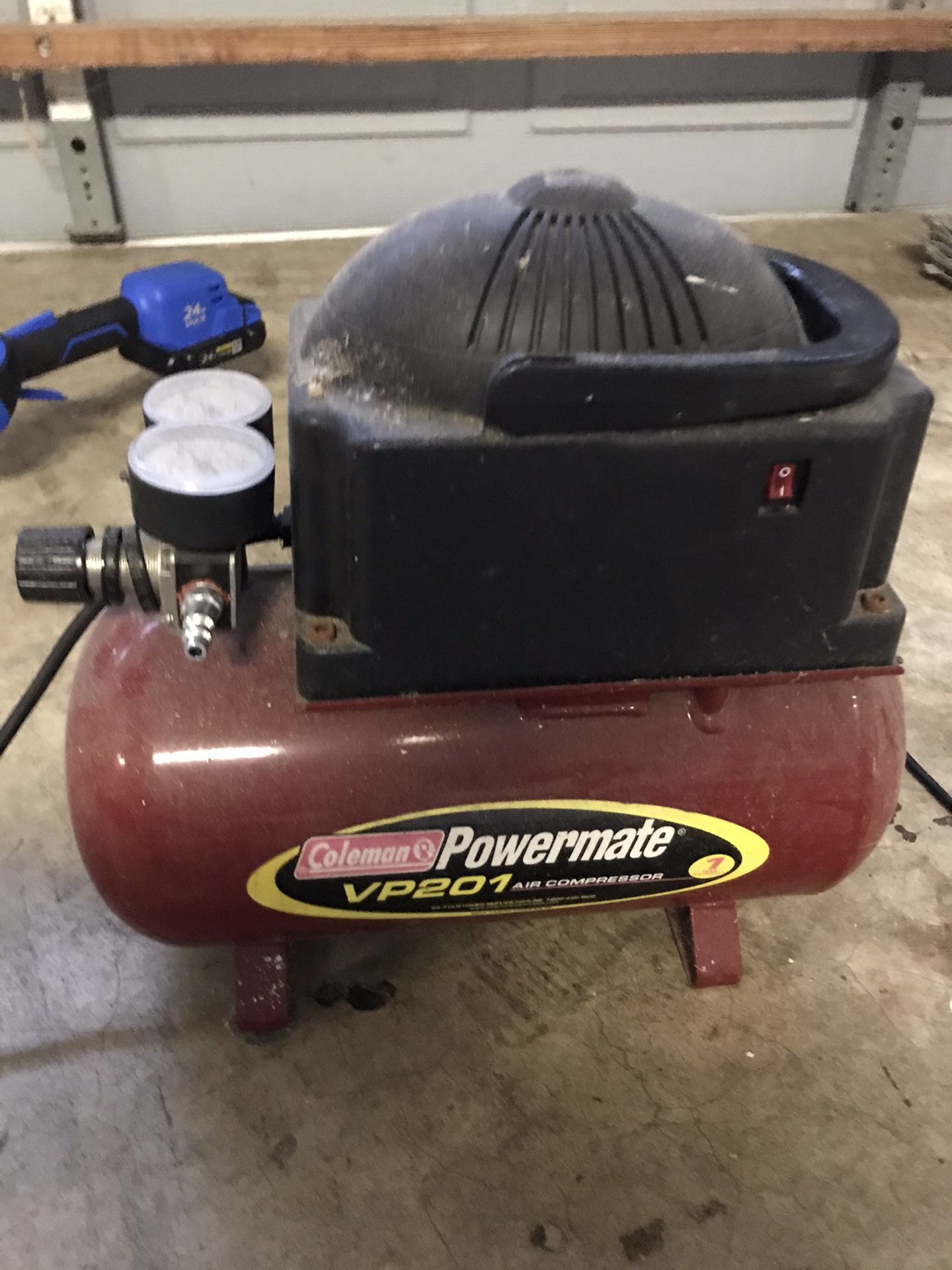 Air compressor