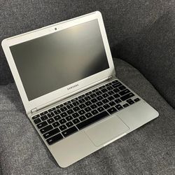 Samsung Chromebook Works Great With Charger