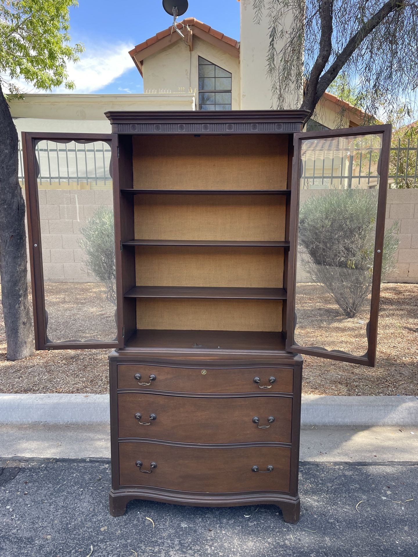 Like New Mid Century Vintage Landstrom Rockford Hutch Free Delivery Included & Move In Scottsdale