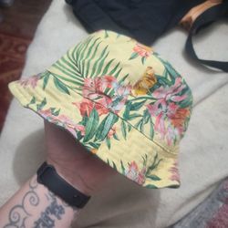 H&M Yellow Floral Festival Bucket Hat Size Medium