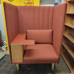 ROOM  CUBE DESK PROFESSIONAL