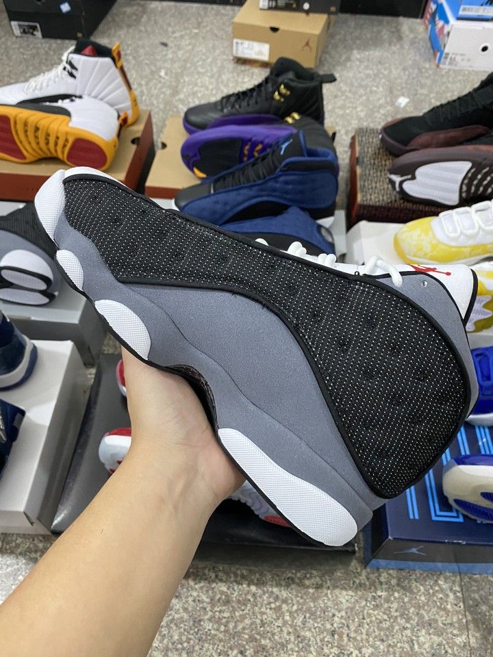 Air jordan 4s   NAVY more colors available  