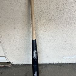 Louisville Slugger Wooden Baseball Bat