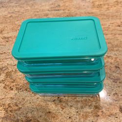 Pyrex Storage Containers