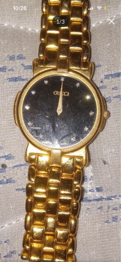 Men’s Gucci watch