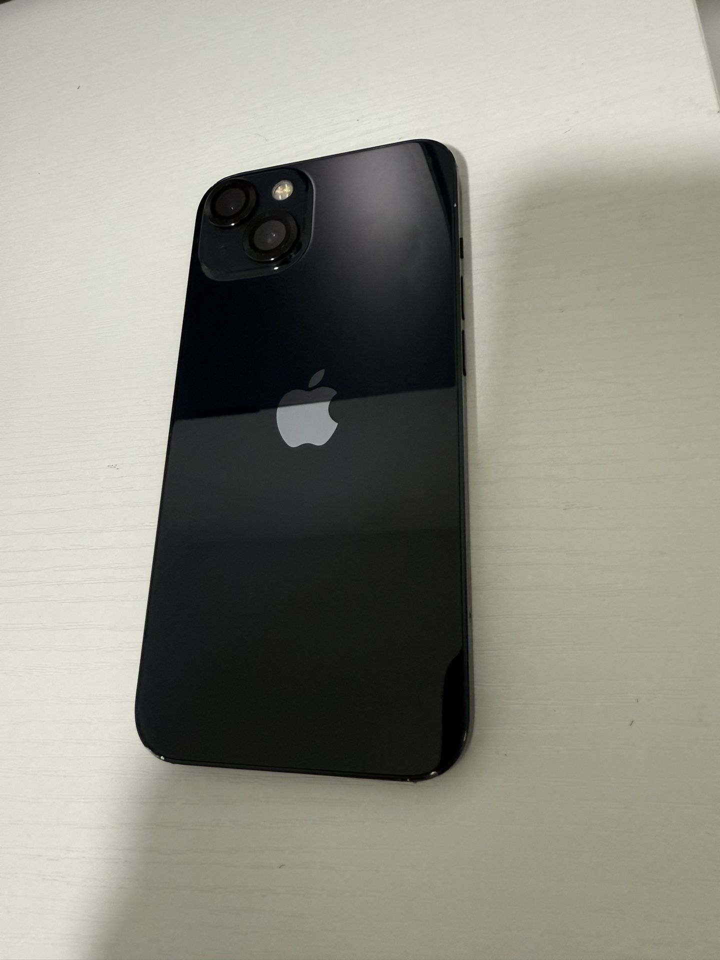 Apple iPhone 13 Factory Unlocked (Great Condition)