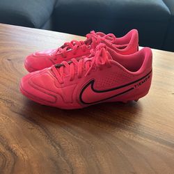Nike Soccer Unisex- Child Tiempo Legend 9 Size 4 