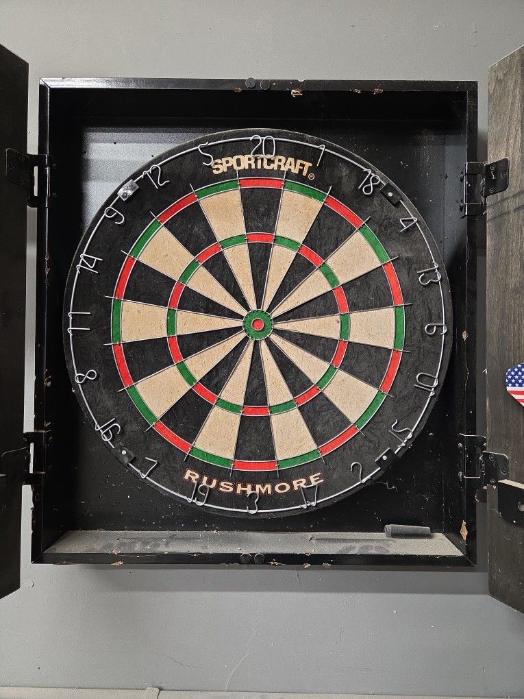 Sportscraft Rushmore Cork Dart Board