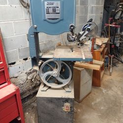 Band saw 