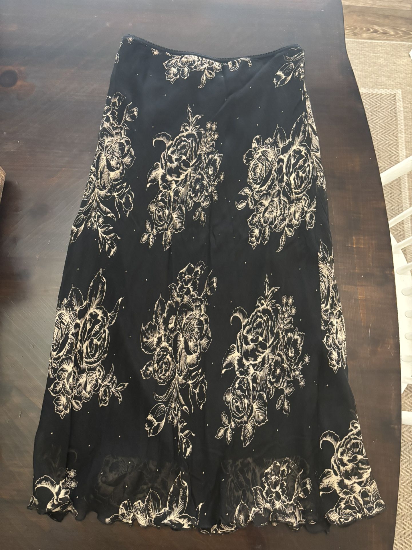 Floral print skirt size small
