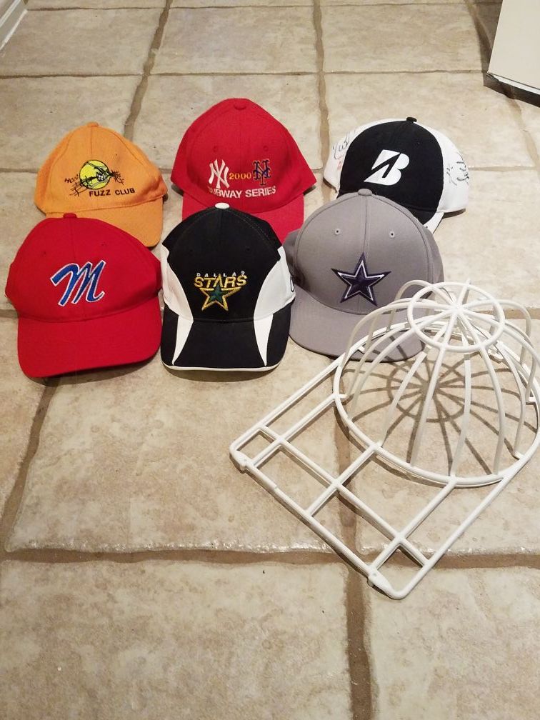 Baseball caps with cap washer