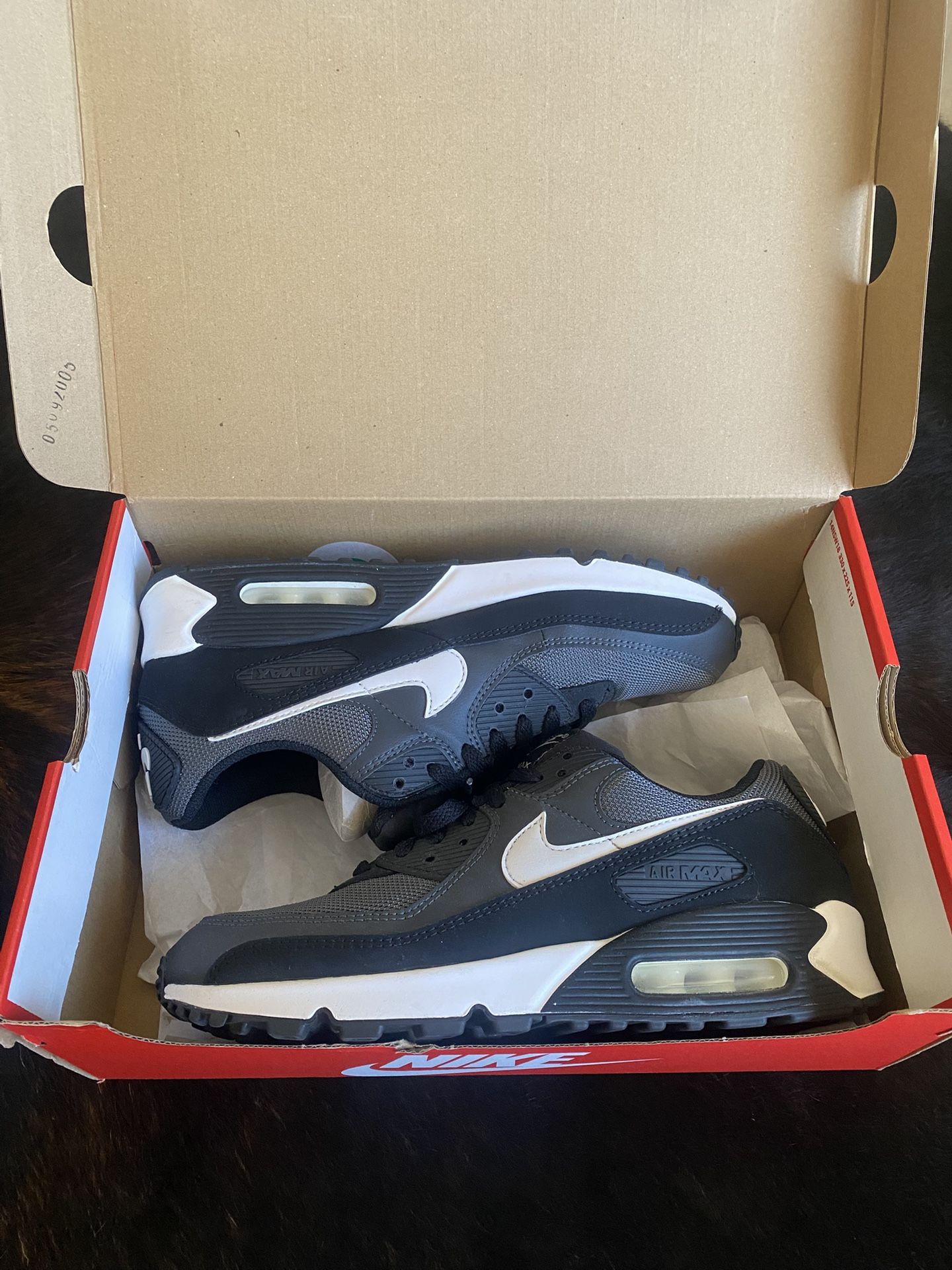 Nike Air Max 90 9.5 Men’s