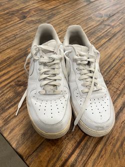 Nike Air Force 1 sz 10men yellowing sole