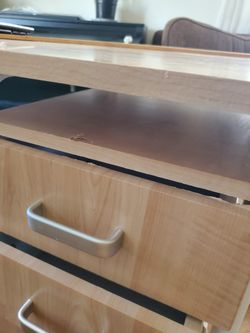 Expandable Portable Desk
