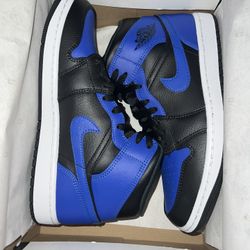 Jordan 1 Mid Hyper Royal Tumbled Leather Size 8.5M