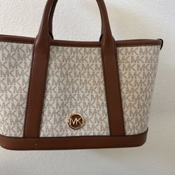 MICHAEL KORS handbag
