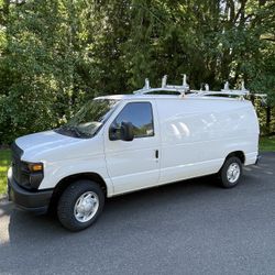 2013 Ford Econoline 150 cargo van with Warranty!