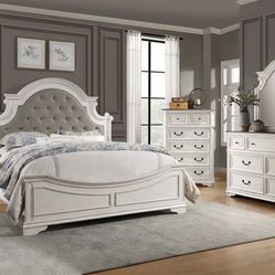 White bedroom set NEW 4 pieces queen bed dresser mirror and nightstand