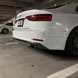 2018 Audi A5 B9 S-Line S5 OEM Rear Diffuser Valence Excellent Shape  