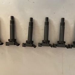 Brand New NEVER USED CAR SPARK PLUGS & COILS