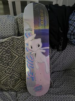 Mew Pokemon Skateboard Santa Cruz, limited edition