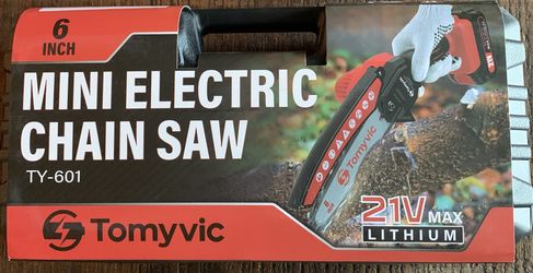 Mini Chainsaw Cordless w/Charger